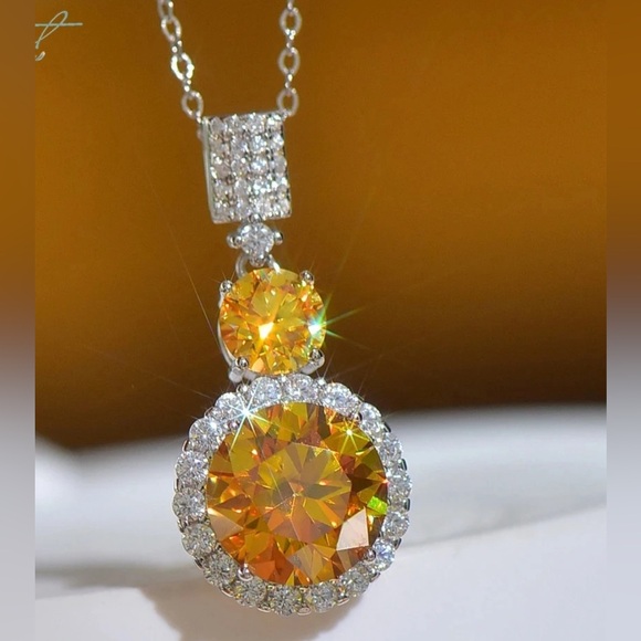 🔥6CT Certified Moissanite Pass Test Brilliant Cut Pendent And Necklace 45cm - Picture 1 of 8